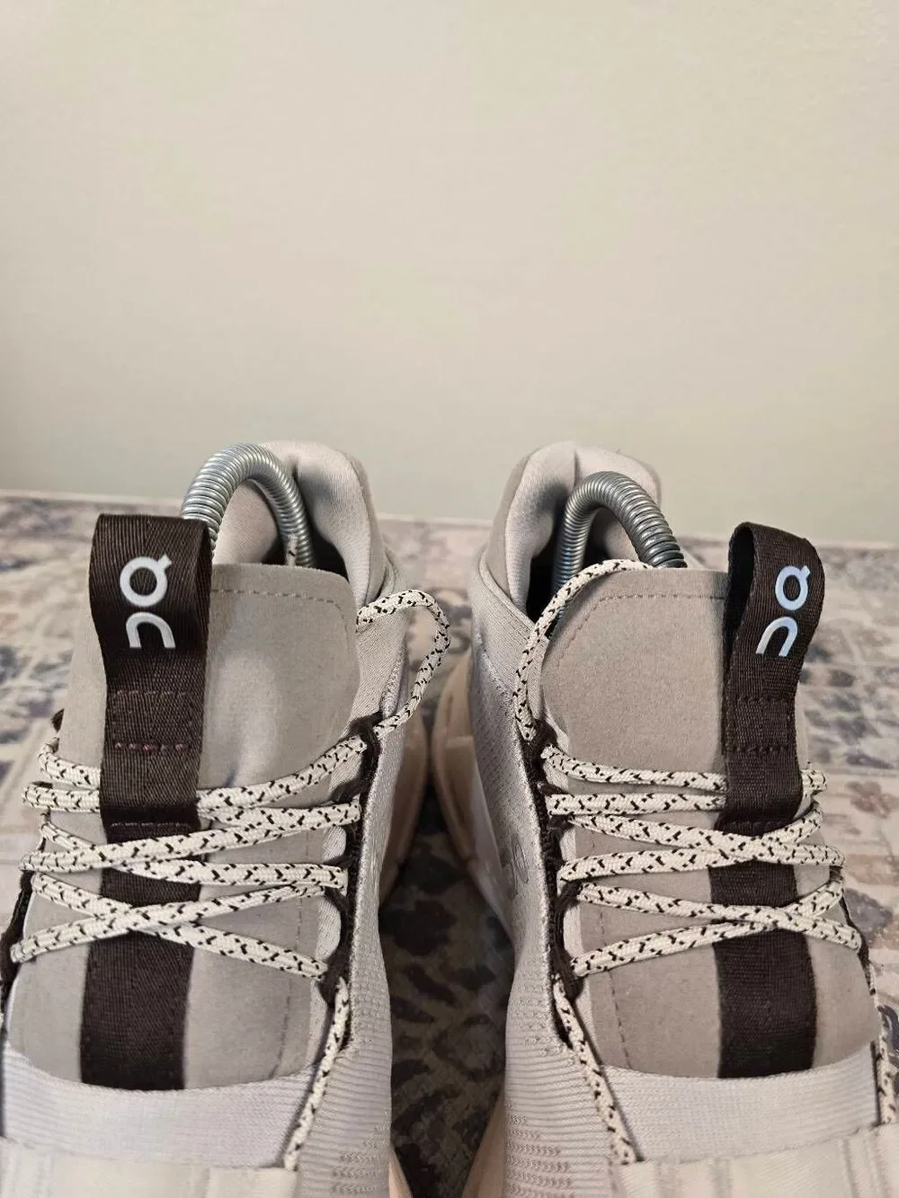 On Cloudnova Pearl White Women's Running Shoes Size 9